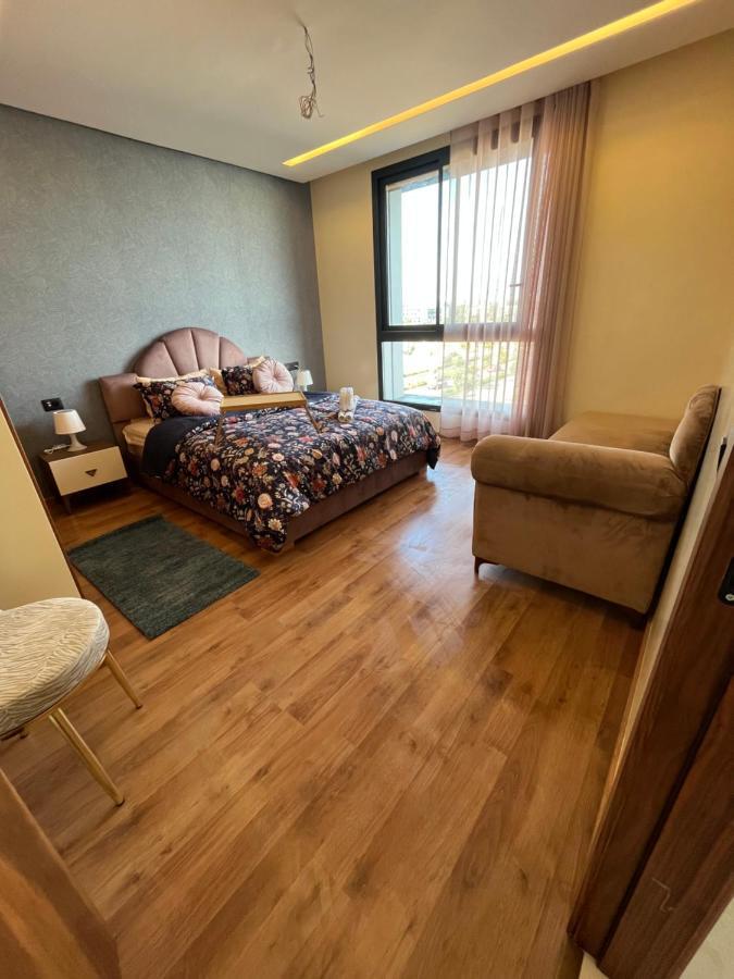 Luxurious At Casa Finance